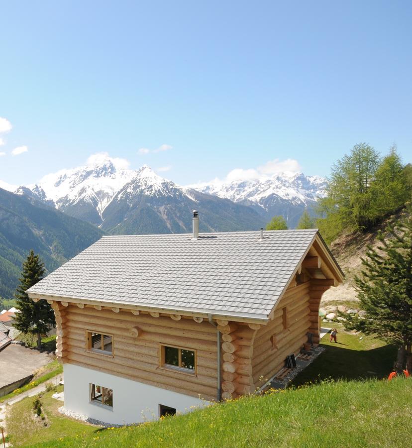 Ferienwohnung Caviezel Tschlin Экстерьер фото